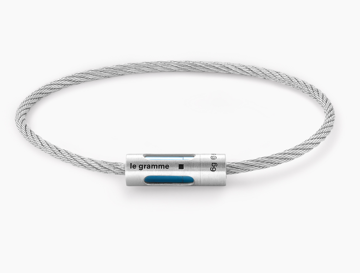 blue perforated cable bracelet le 9g