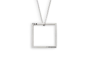 square necklace le 1.7g