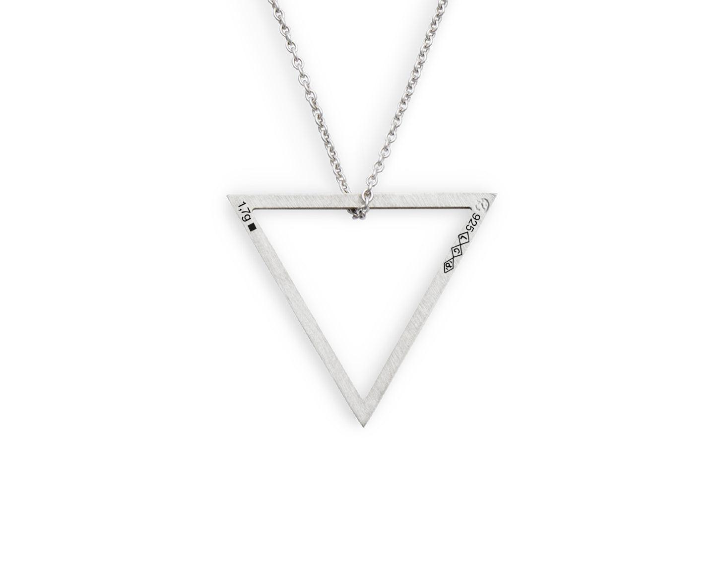 triangle necklace le 1.7g